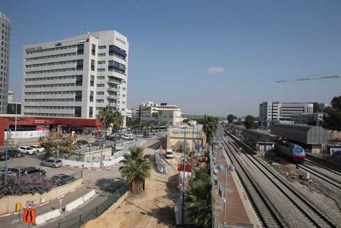 פארק המדע, תחנת הרכבת רחובות