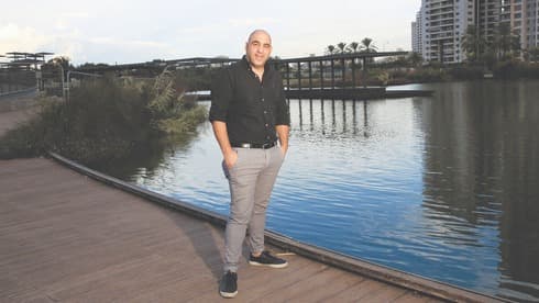 צחי גלילה |