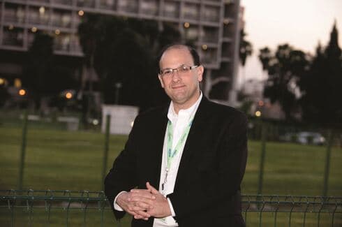 ד"ר שלומי קודש. "נרתמים למאמץ" ד"ר שלומי קודש. "נרתמים למאמץ"