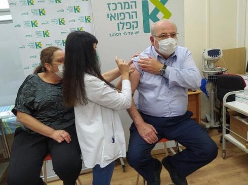רחמים מלול התחסן נגד קורונה