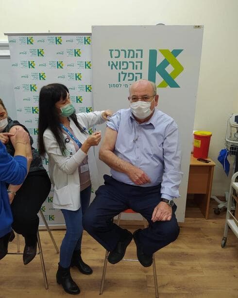 רחמים מלול התחסן נגד קורונה