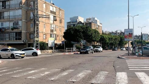 כביש משובש בעיר. ישודרג בקרוב? 
