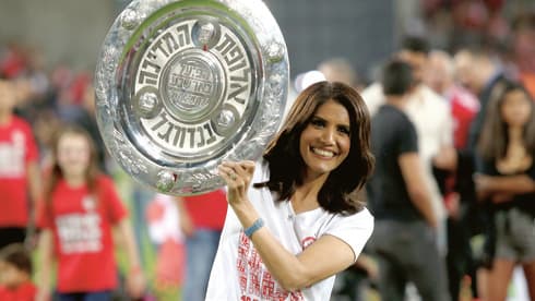 עשתה היסטוריה. אלונה ברקת 