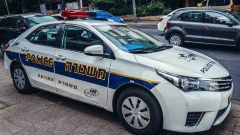 ניידת משטרה