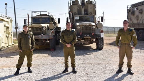 סמ"ר יואב אביב, סא"ל אהרון פרידמן ורס"ב אודי לוגסי  