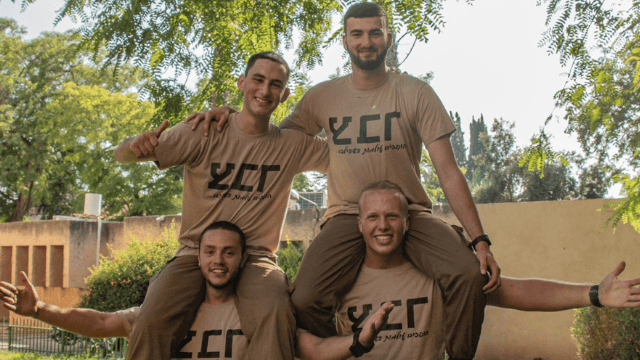 חיילים בודדים ברעננה חיילים בודדים ברעננה