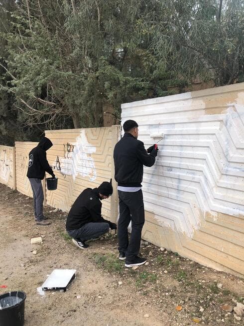 שיפוץ וניקוי בית העלמין במושב נבטים 