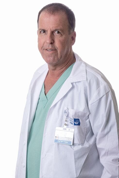 ד"ר משה בצר