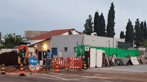 העבודות לתיקון ההצפה ברחוב שבזי העבודות לתיקון ההצפה ברחוב שבזי