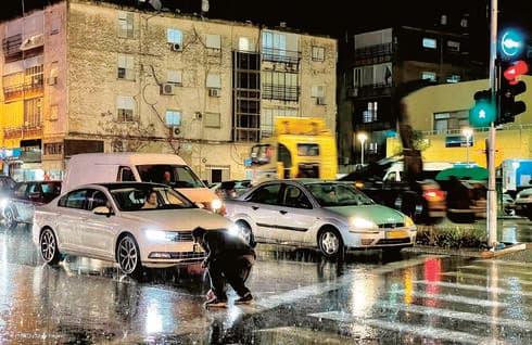 רחוב העצמאות בקרית אתא, בשבוע שעבר