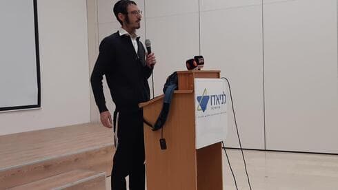 בעלה של היולדת בלניאדו