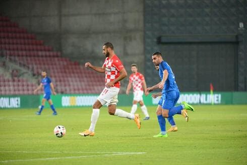 רמזי ספורי (משמאל) מול רועי גורדנה. ב"ש מחפשת ניצחון?