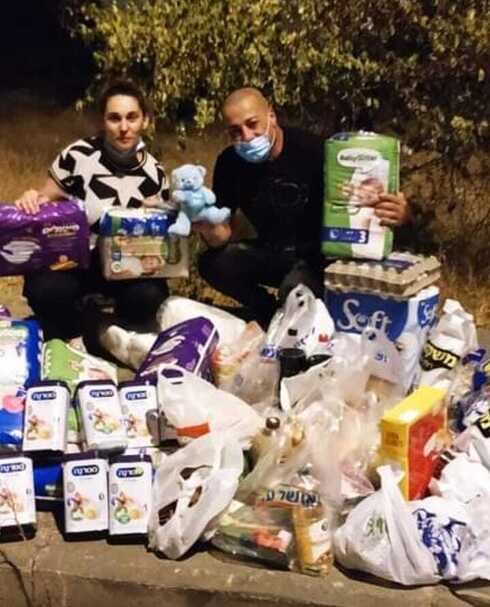 "הכל התחיל מפוסט בפייסבוק". שלומי וריקי אבוטבול (צילום: פרטי ) "התאהבנו בנתינה". שלומי וריקי אבוטבול