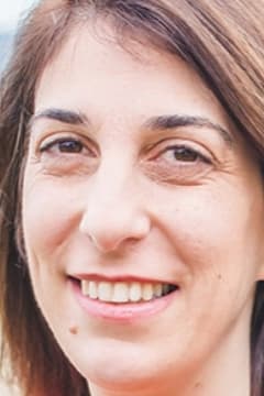 דפנה אברהם. בתמונה הקטנה: בני אברהם ז"ל