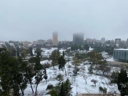 מרכז ירושלים מושלגת