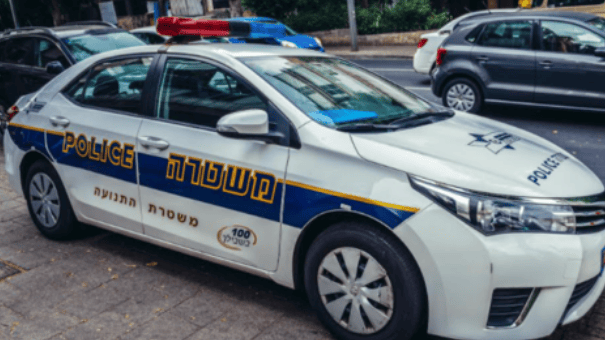 ניידת משטרה