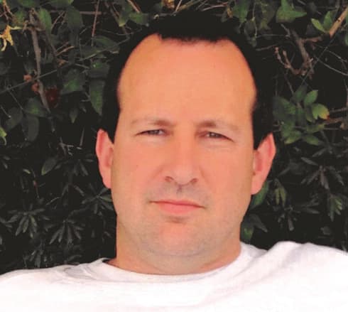 ד"ר גיל־אור 