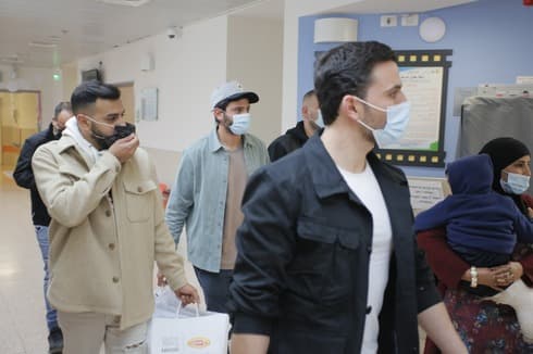 איתי לוי. הפתיע עם הילדים