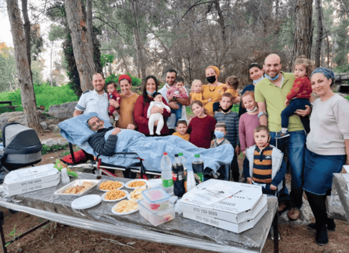 פיקניק בטבע עם המשפחה