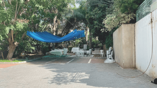 בית הכנסת המאולתר