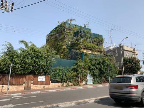 המבנה המסוכן בחולון המבנה המסוכן בחולון