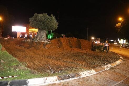 עבודות בצומת המשטרה (צילום: שלומי גבאי) עבודות בצומת המשטרה