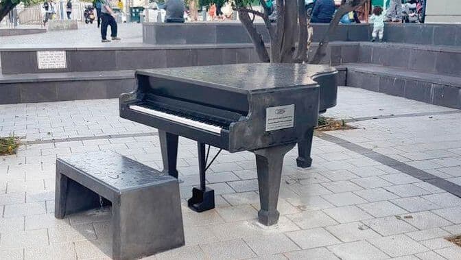 פסנתר המריבה