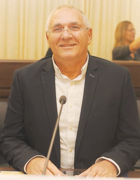 אביהו האן. דורש לקיחת אחריות