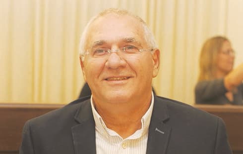 אביהו האן. דורש לקיחת אחריות
