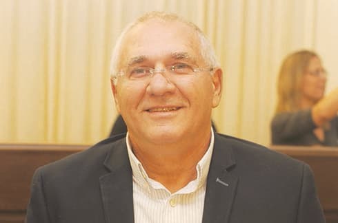 אביהו האן. דורש לקיחת אחריות