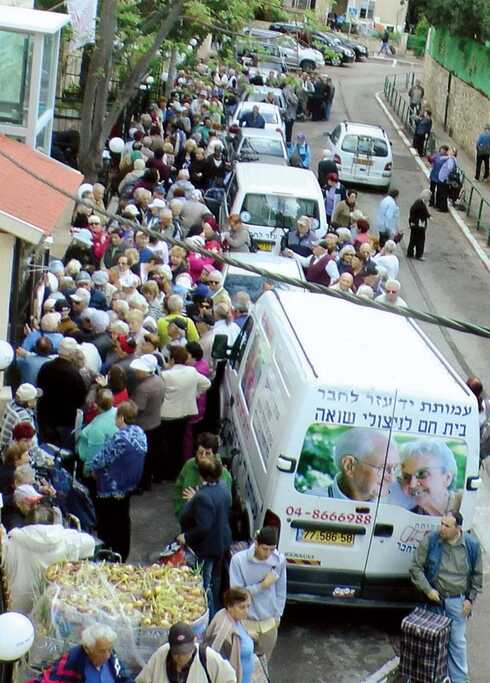 פעילות עניפה למען שורדי שואה