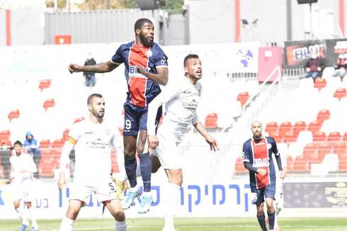 מתיאוס לימה (צילום: שרון צור) מתיאוס לימה