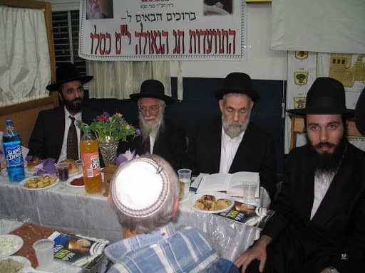 הרב משה כהן עם הרב שלוש. "לא הפסיק ללמוד"