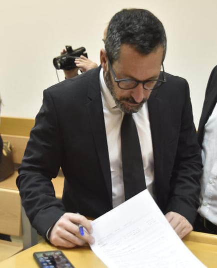 עו"ד יובל זמר בבית המשפט (צילום: שרון צור) עו"ד יובל זמר המייצג את החשוד, בבית המשפט