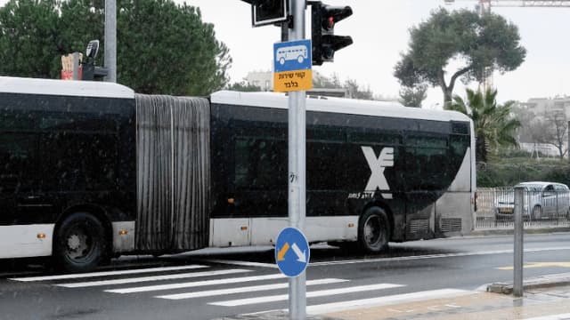 אוטובוס