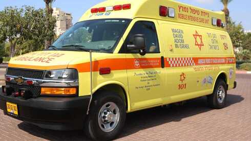 פונה עם פציעה קשה בגפיים
