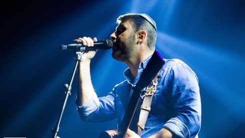 ישי ריבו. יגיע לאמפי באר שבע