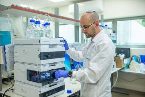 מפעל החברה בקיבוץ בית קמה שבנגב