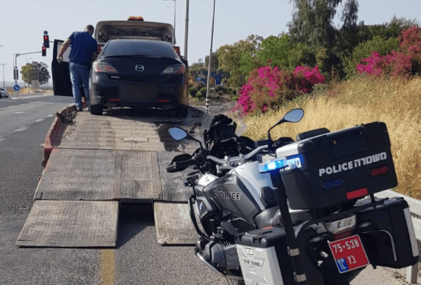 החרמת רכבו של הנהג שנתפס בלי רישיון