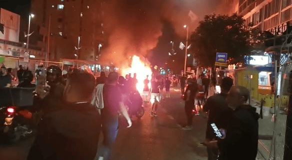 מהומות בשדרות העצמאות בבת ים