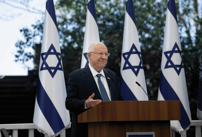 ריבלין. "הדבר מסריח"