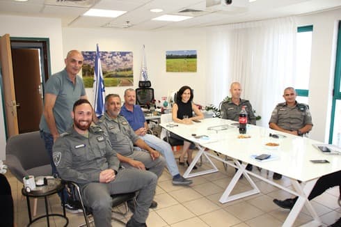 פגישת עבודה ראשונה עם קציני מג"ב