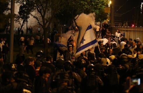  התפרעות בחורי ישיבה בקו התפר. בכירים בקהילת שובו בנים חוששים כי ערב שבועות ייגמר באסון