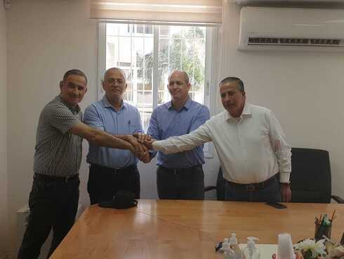 מפגש ראשי הרשויות באזור (צילום: מתן דויטש) מפגש ראשי הרשויות באזור
