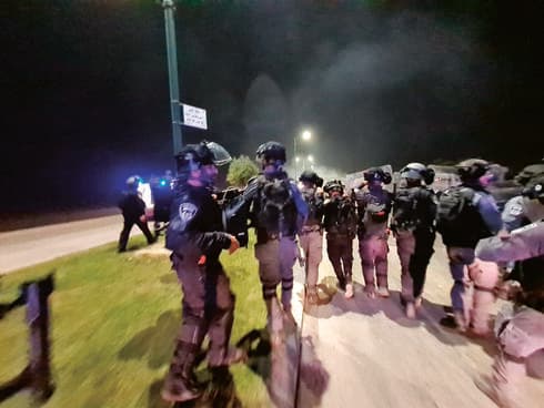 פיזור מהומות בנגב במהלך מבצע שומר החומות 