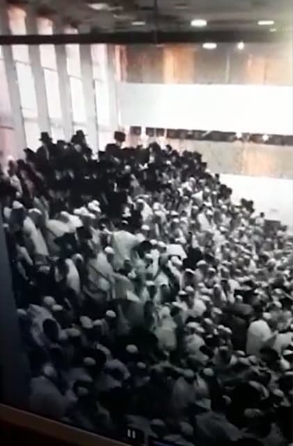 רגעי הקריסה רגעי הקריסה