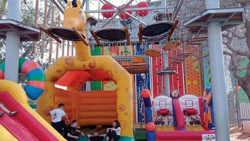 נהנים ממגוון פעילויות. האירוע שהתקיים בחולון