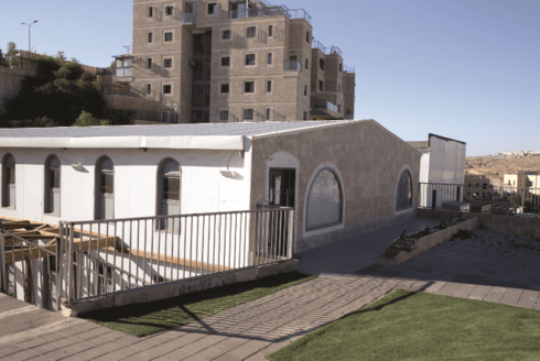 אולם ברמות א'. איפה טופס 4? 