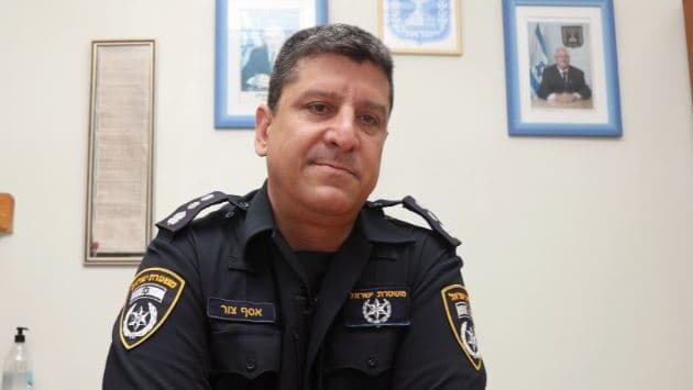 נצ"מ אסף צור. "השוטרים צריכים להיות תמיד גיבורים