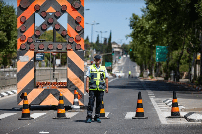 חסימות ברחוב בייט סמוך לשערי צדק